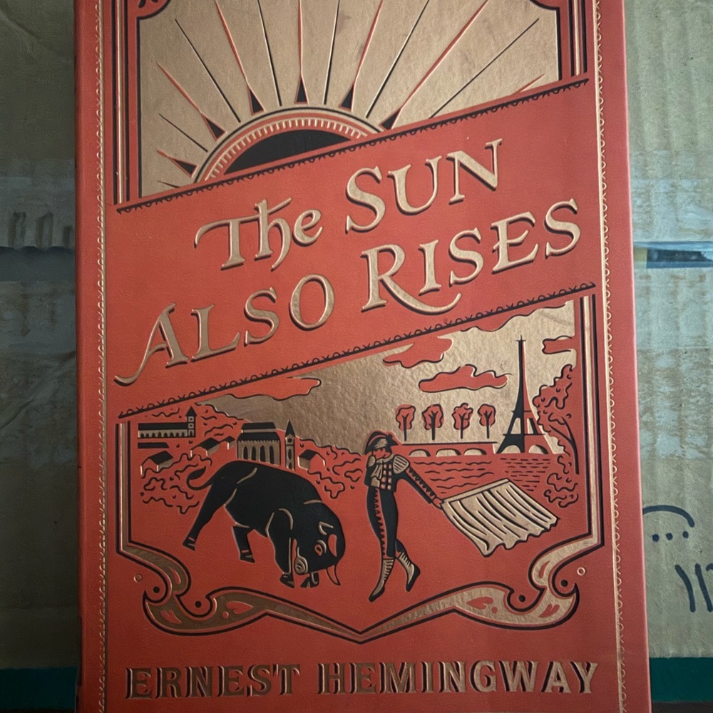 Barnes & Noble The Sun Also Rises - Red and Gold Edition
